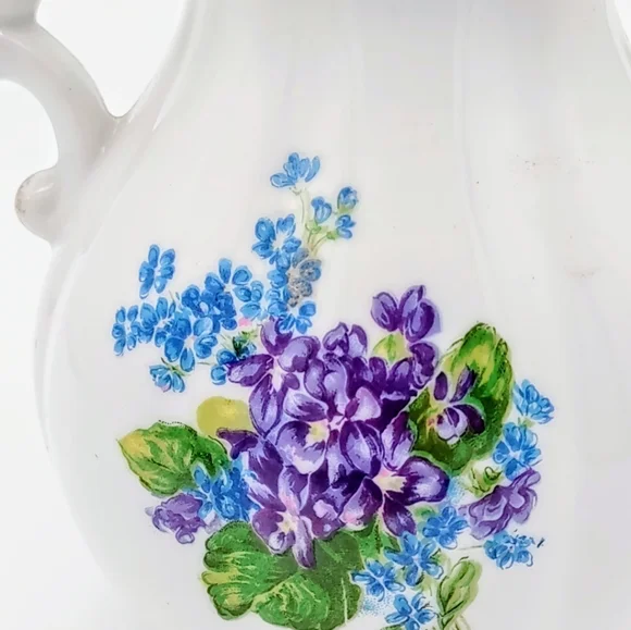 Vintage Lefton China Hand Painted Spring Bouquet 4585 Small Pitcher - Picture 11 of 12